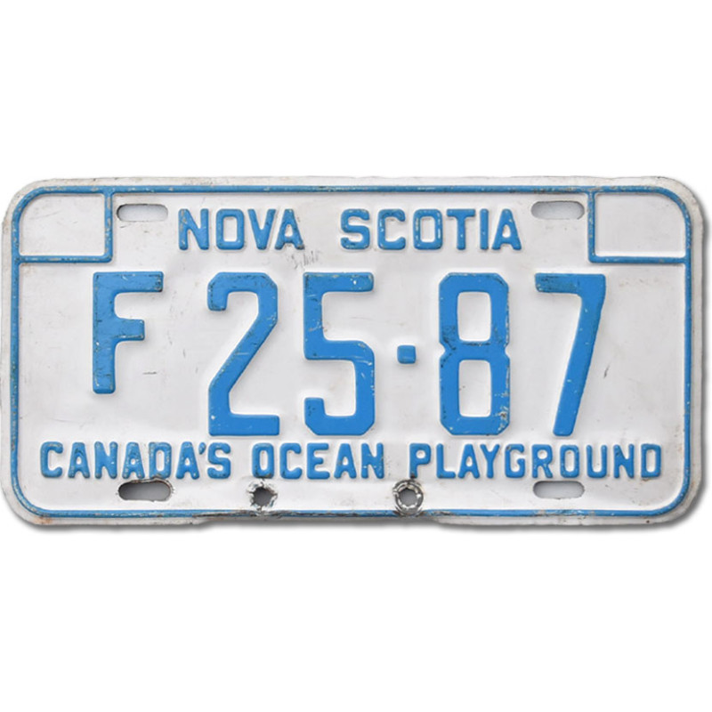 Kanadská SPZ Nova Scotia Playground F 25-87