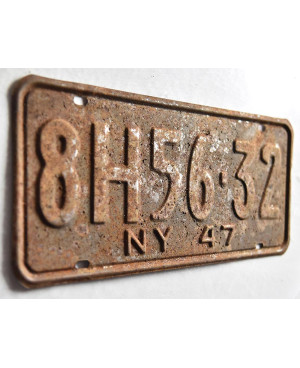 Amerikai rendszám New York 1947 Black 8H 56-32