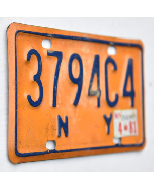 Motoros amerikai rendszám New York Yellow 3794C4