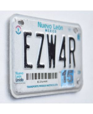 Mexikói rendszám Nuevo León EZW4R moto