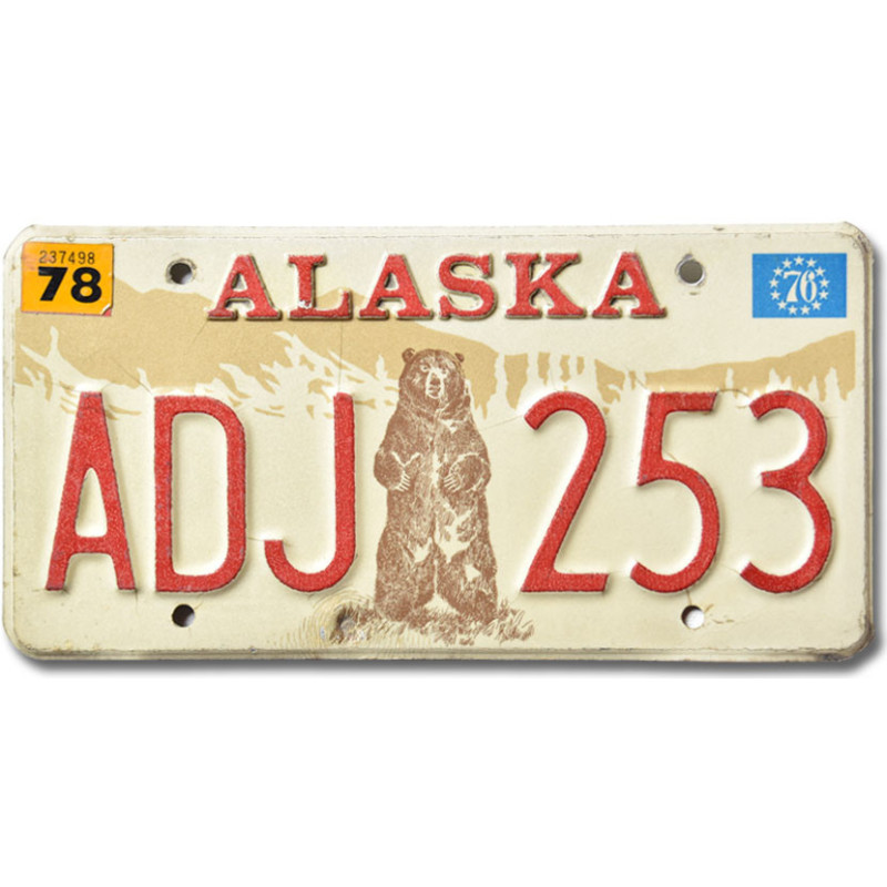 Amerikai rendszám Alaska 1976 Grizzly Bear ADJ 253