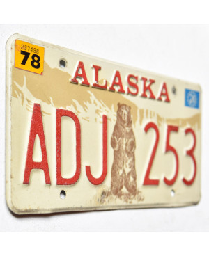 Amerikai rendszám Alaska 1976 Grizzly Bear ADJ 253