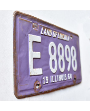 Amerikai rendszám Illinois 1964 Purple E 8898