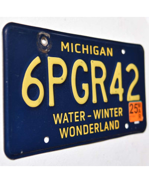 Amerikai rendszám Michigan Water Wonderland 6PGR42
