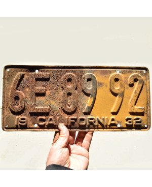 Amerikai rendszám California 1932 Yellow 6E 8992