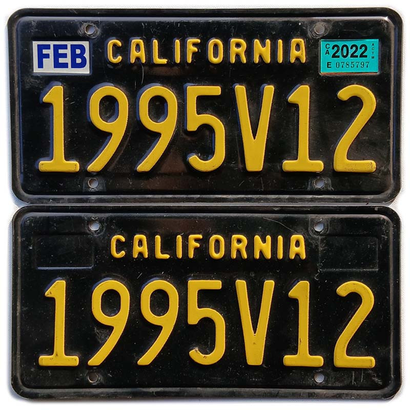 Amerikai rendszám California Black 1995V12 pár