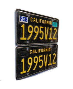 Amerikai rendszám California Black 1995V12 pár