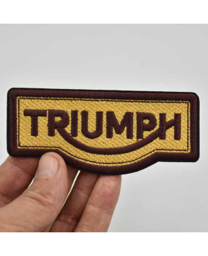 Motoros folt Triumph Brown 11 cm x 5 cm