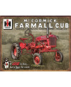 Fém tábla Farmall Club 40 cm x 32 cm