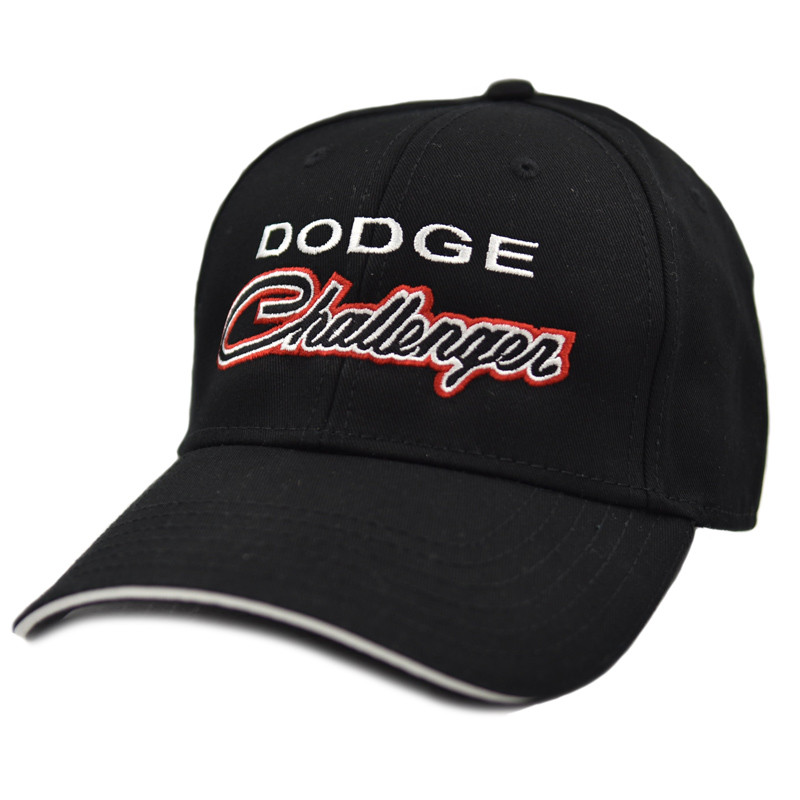 Dodge Challenger Black sapka