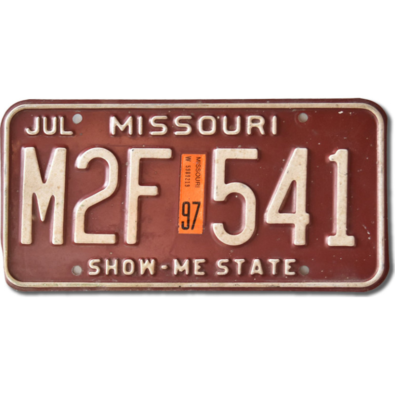 Amerikai rendszám Missouri Red M2F 541