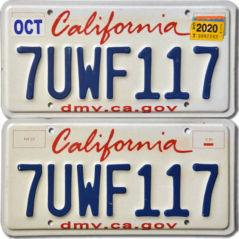 Amerikai rendszám California 7UWF117 pár