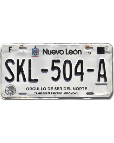 Mexikói rendszám Nuevo León SKL-504-A