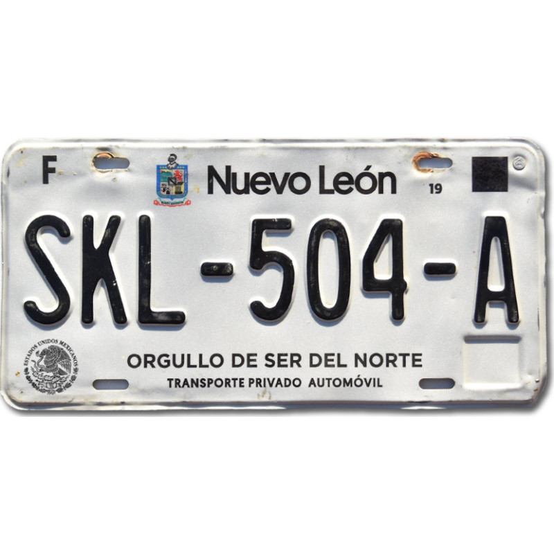 Mexikói rendszám Nuevo León SKL-504-A